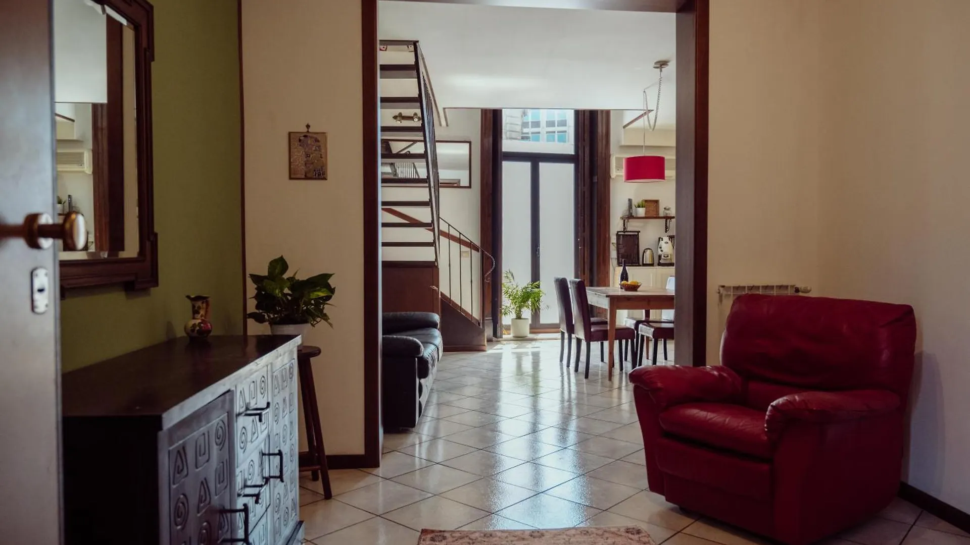 Apartment La Maison De Catania Italy